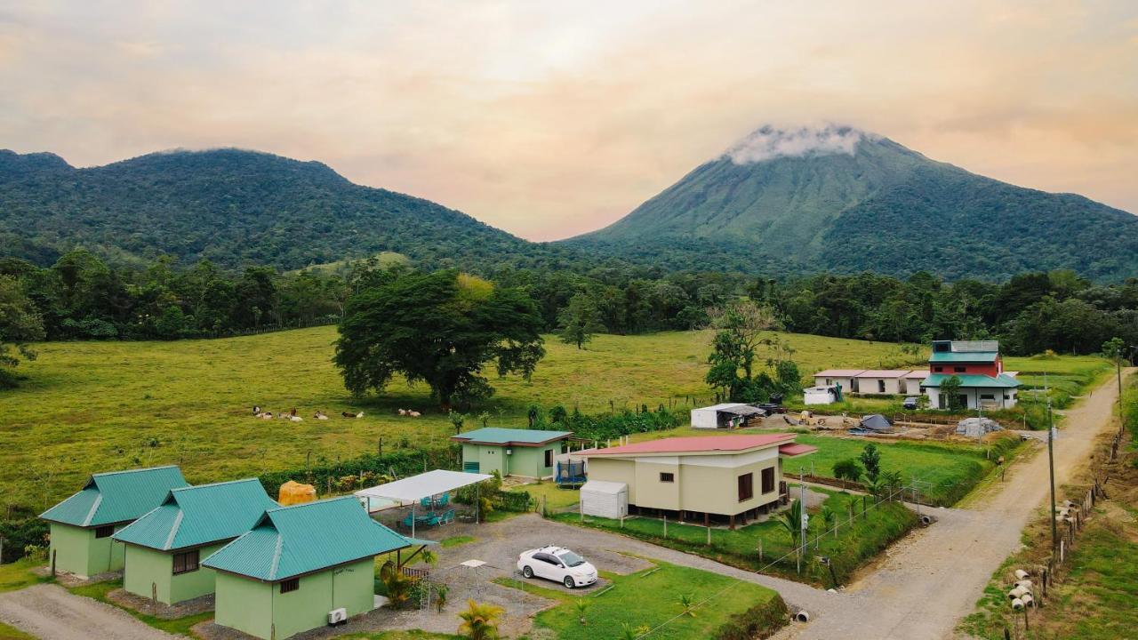 Chongo'S Place Familiar La Fortuna Dış mekan fotoğraf