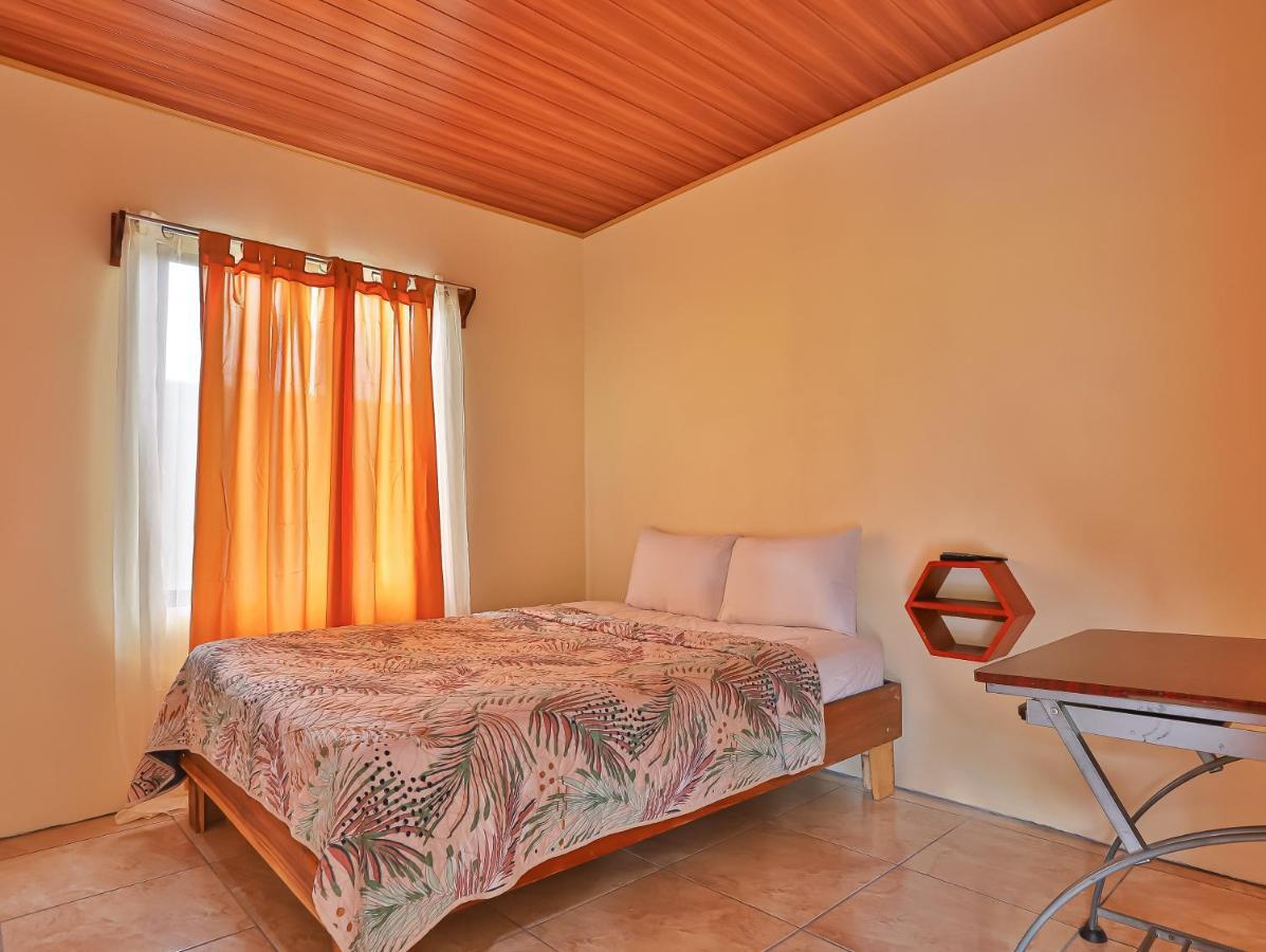 Chongo'S Place Familiar La Fortuna Dış mekan fotoğraf